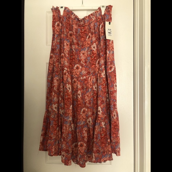 Bohemian inspired maxi skirt - Picture 1 of 3